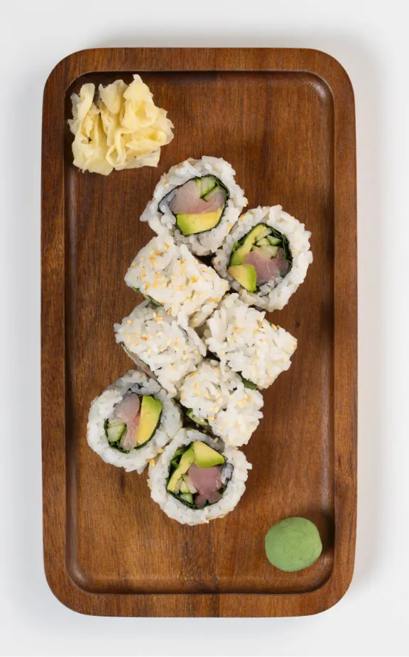 Yellowtail Avocado roll