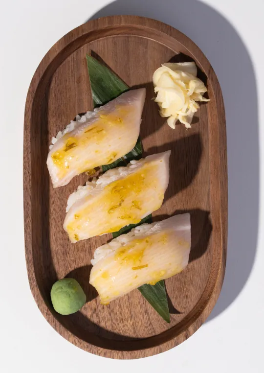 Yellowtail Nigiri (3 pc)